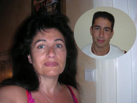            TU RESTERAS A JAMAIS L'AMOUR DE MA VIE MON ANGE JE TE VOUDRAIS TELLEMENT ICI AVEC NOUS