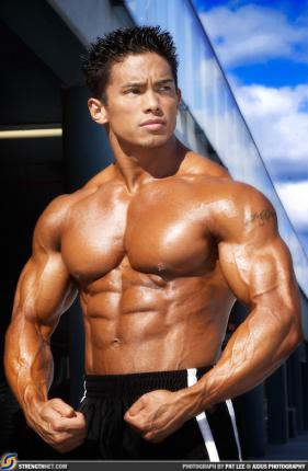  MON ANGE JE TE METS TON IDOLE EN BODYFITNESS