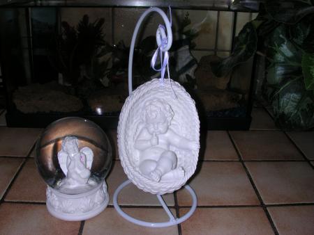 Pour toi mon ange Philippe et Nicole nous avait donné une enveloppe pour toi nous t'avons pris 2 anges ta maman qui t'aime